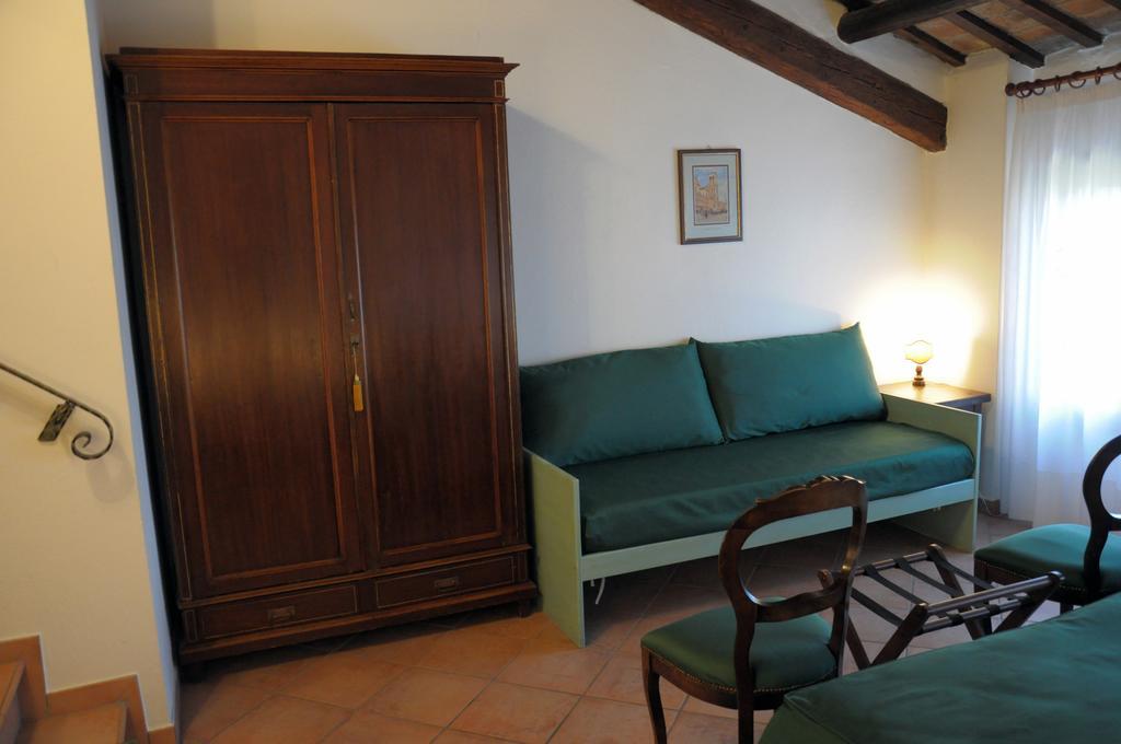 Agriturismo-R&B Corte Dei Gioghi Ferrara Pokoj fotografie